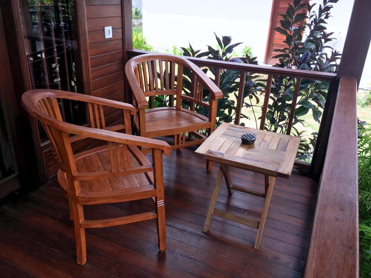 Hotel Sunset Hill Lembongan Nusa Lembongan Exterior foto