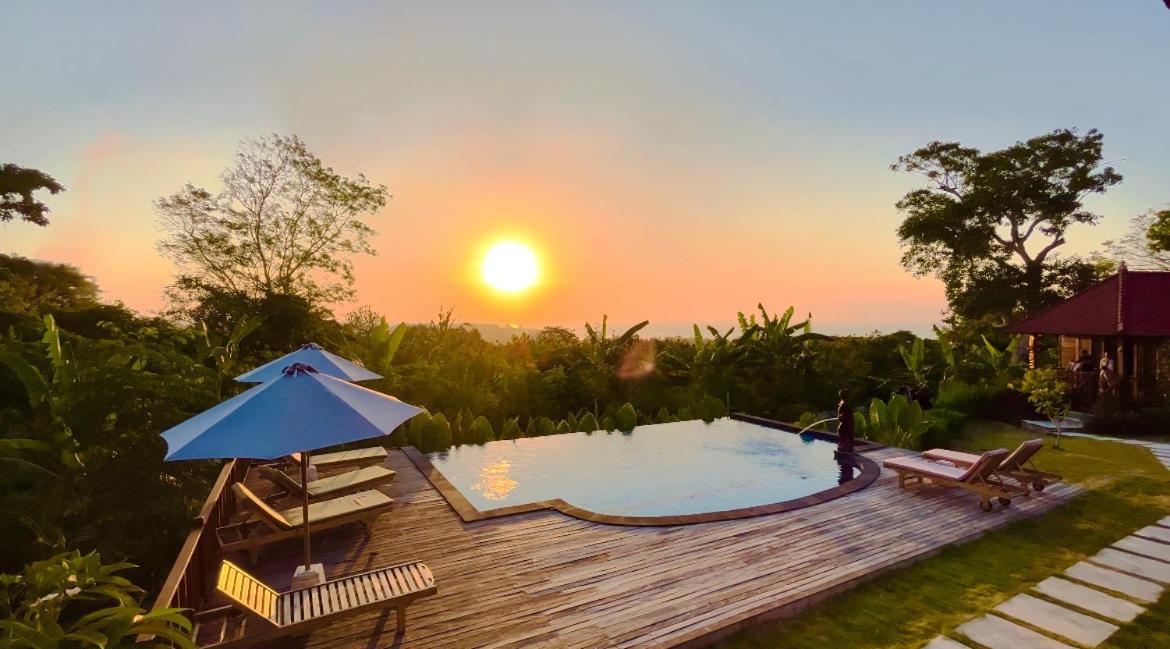 Hotel Sunset Hill Lembongan Exterior foto